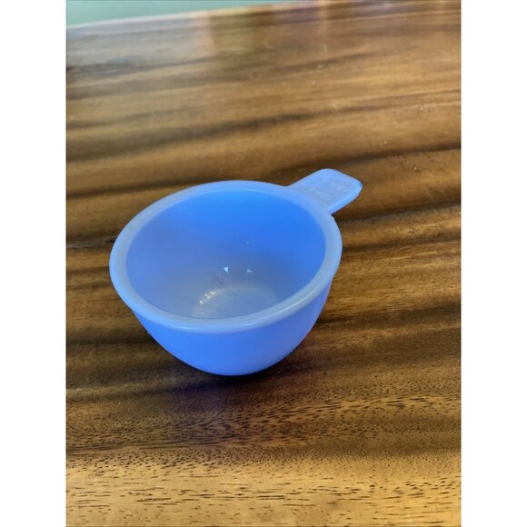 Vintage Delphite Blue Milk Glass 1/2 Cup Measuring Tab Handle - Picture 1 of 8